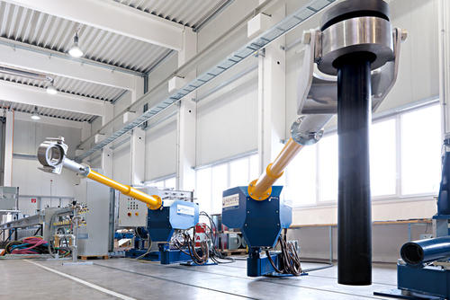 How to Use the Ladle Shroud Manipulator in Continuous Casting Operations